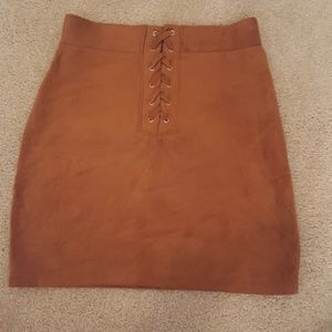 Camel skirt